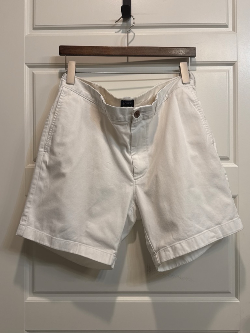 J. Crew White Cotton Chino Shorts - 7" Inseam